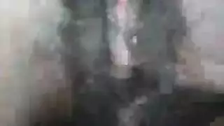 تستمتع بالفحل الاسمر