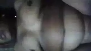 مشهد إباحي صريح مع أشواريا عارية