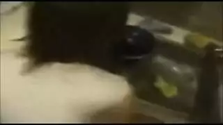 فلبينية ذات صدر كبير تتعرض لاختراق مزدوج في فيلم إباحي قوي