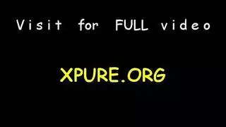 يتم ربط الصبي البارد وتعذيبه من قبل عشيقة