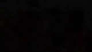 تريه بالضبط أين يجب أن يقذف حمولته الساخنة