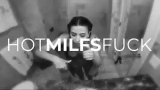 أمين المكتبة منظف شهواني