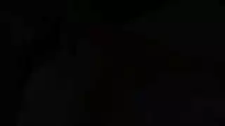 مص في الشارع إلى السرير: إثارة عامة ثم جنس جماعي خاص