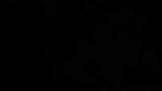 مفلس ، مراهقة أوروبية تستمني أمام كاميرا الويب ، فقط لأنها تجعلها نائب الرئيس