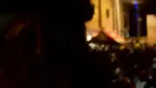 أجساد متعرقة في حالة هياج