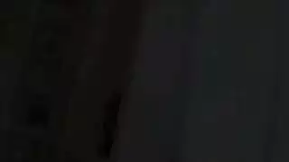 فتاة ساخنة تتوق لقضيب أسود ضخم في فيلم بورنو صريح