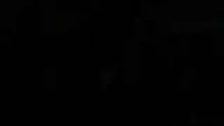 فانتازيا مص قضيب في غلوري هول لشاب عاري أمام نساء