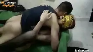 فتاة مثيرة تنكح بقوة وتصرخ للمزيد