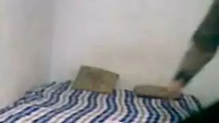 محروم من النيك، ينيك عاهرة راغبة في بيت دعارة