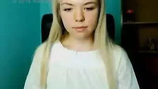  فيلم إباحي للمراهقين: فتاة مثيرة تُغازل وتُمارس الجنس بقوة