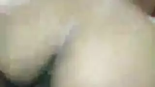 انا ماجر شقه مع في اوضه وهي وجوزها