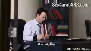 السكرتيرة تخلي مديرها ينيكها