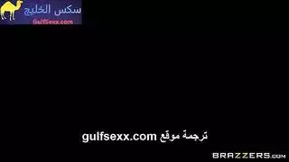 زوجة الأب تتفجر: قضيب الابن يمدد حفنتها المشعرة