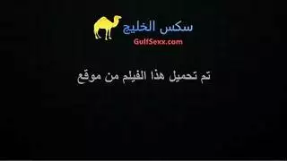 امرأة ناضجة تمتلئ فرجها بشاب فاقد للوعي