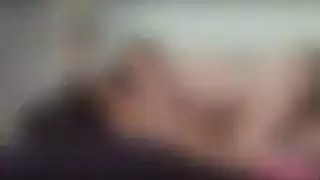 عاهرات سافيات يمارسن الجنس بقضيب اصطناعي بحماس