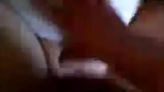 فانتازيا إباحية: شهوة الفتاة للقضاب الصلبة والهزازات