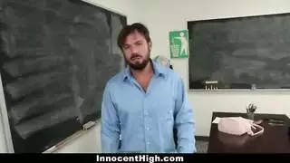 سكس إمرء لديه عدلات حقيقي