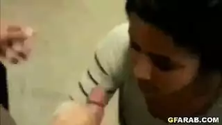 بنت نلعب بي كس