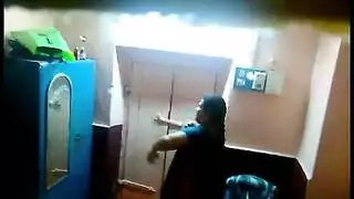 الخادمة تحب القضيب السميك لصاحب العمل