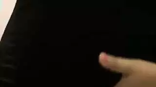 عاهرة الكاميرا المحتاجة استمناء الصباح يتحول إلى جنس عنيف لأجل المال