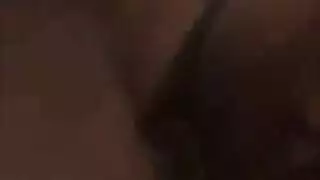 فتاه تذوب زب الرجل في جداحه