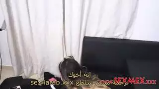 زوجة أخي الفاجرة تعمل في الإباحية على تيك توك