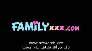 إنفاذ قانون الهالوين: ممارسة جماعية مع أمهات بالزي الرسمي
