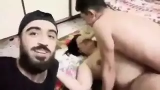 فيلم إباحي منزلي: جلسة تصوير عربية مثيرة للزوجين