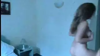 هزات جماع صاخبة مع نساء مولدوفا الحارقات