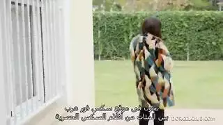 ممرضة مطيعة تنفذ كل أوامر الشرج في مشهد إباحي