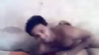 أشقاء بلباس داخلي أحمر: فعل شرجي ومهني كامل