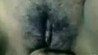 مشهد سحاقي صريح: الإصبع ولعق الكس