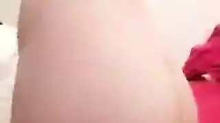 امرأة سمراء مثير صديقة اللعب مع لعبتها