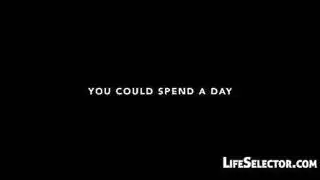 يتم خبطت دارسييا لي في الحمام، لأن نائب الرئيس هو أفضل شيء بالنسبة لجملها