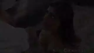 خضوع سياسي: أميرة عربية تأخذ قضيب نائب الرئيس