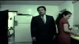 نيك وهو يخرا