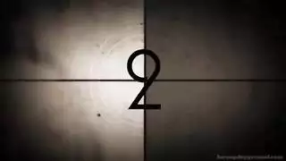 لارا في اللاتكس تأخذه طوال الليل