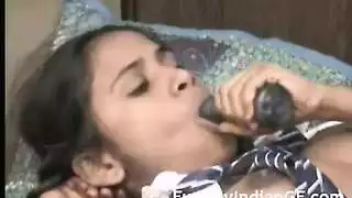 صديقتها وجارتي