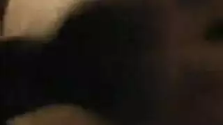 شرج في وقت متأخر من الليل: لورين ميناردي تأخذه من الخلف في السرير