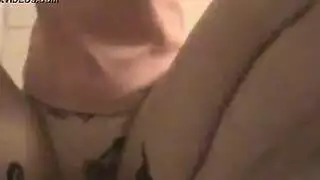 قذف داخلي جماعي: حمولات متعددة في فرجها المستخدم