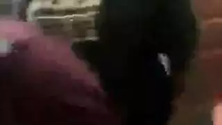 فتاة سمراء ذات مؤخرة كبيرة تحصل على قذف داخلي بعد نيك شديد