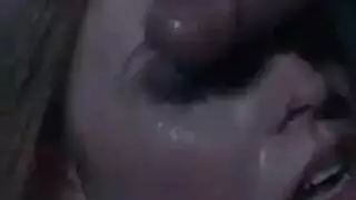 الأم الشقراء كبيرة الصدر ساندرا في جلسة نكاح كلاسيكي قاسية