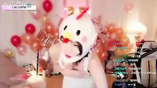 مهرجان جنس جماعي على حلبة الرقص