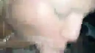 ديفا بورن تمص القضيب وتستمتع بمص بظرها بالمقابل