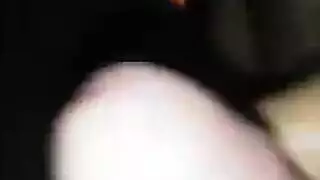 أثداء عارية ضخمة وفرج ساخن في فيديو صريح