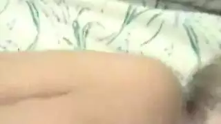 الشقراوات الساخنات والدمى تنقع في السائل المنوي