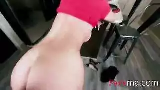 ابن يغتضب امها بقو