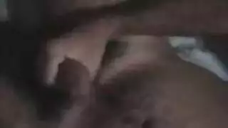 غوص عميق بقضيب جليدي: بورن شرجي للهواة في الاستوديو