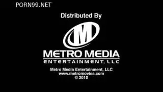 قاصره تداعب الزب