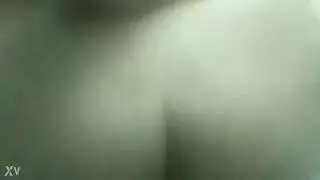 القلم الشهير مقابل الموهبة الجديدة: جلسة سكس في المكتب